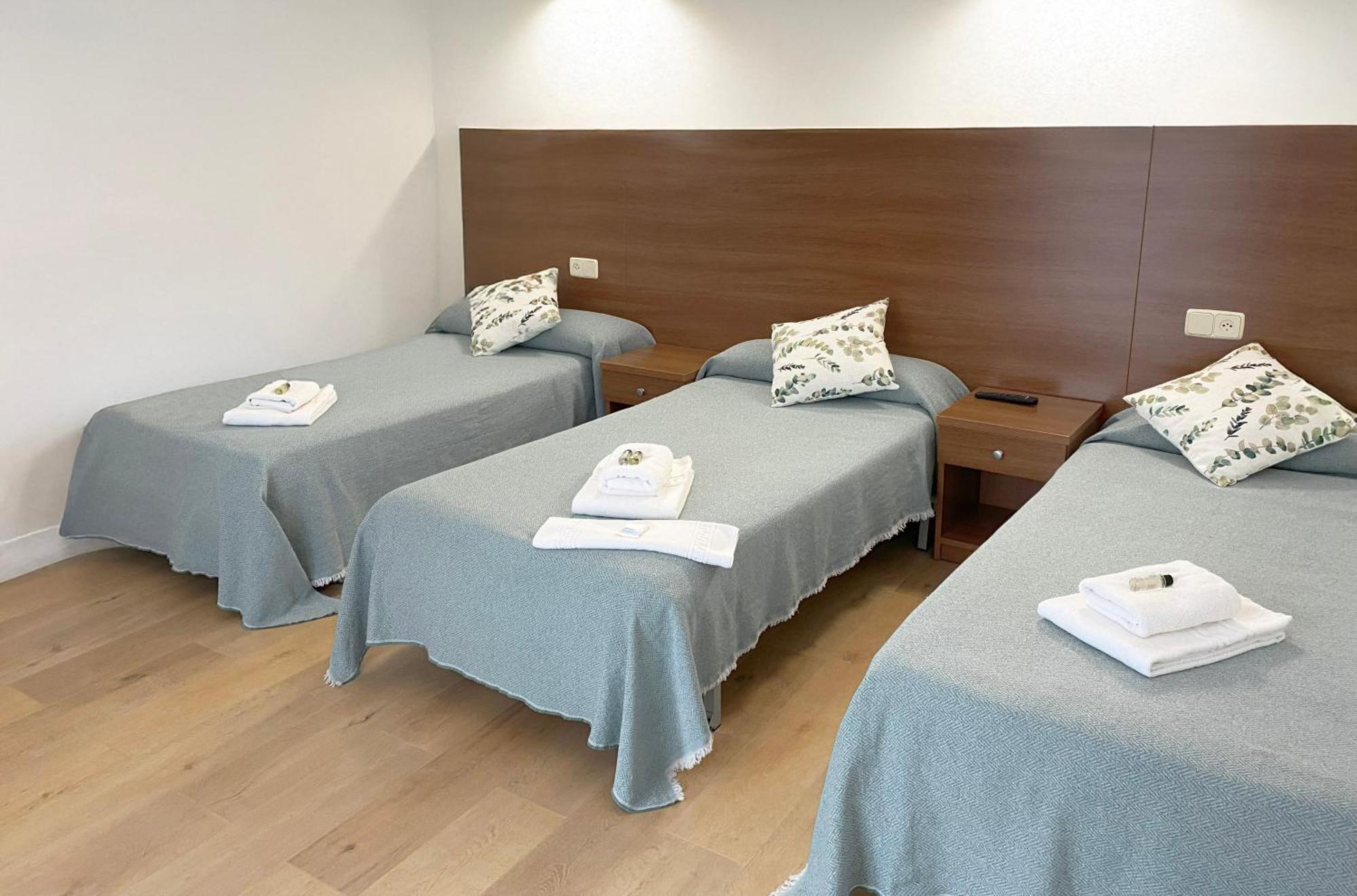 Hotel Medium Montecarlo Palafrugell Bilik gambar