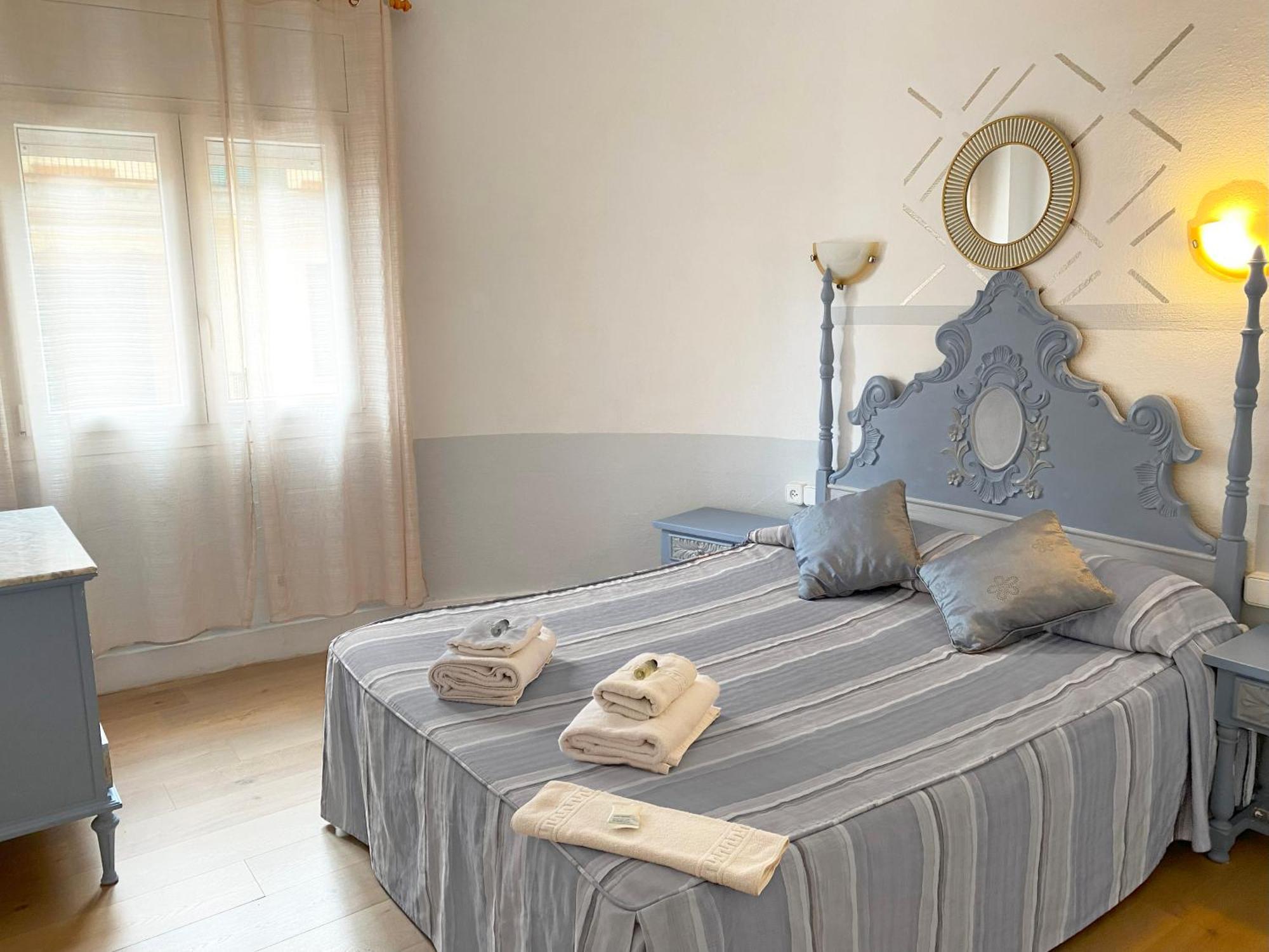 Hotel Medium Montecarlo Palafrugell Bilik gambar