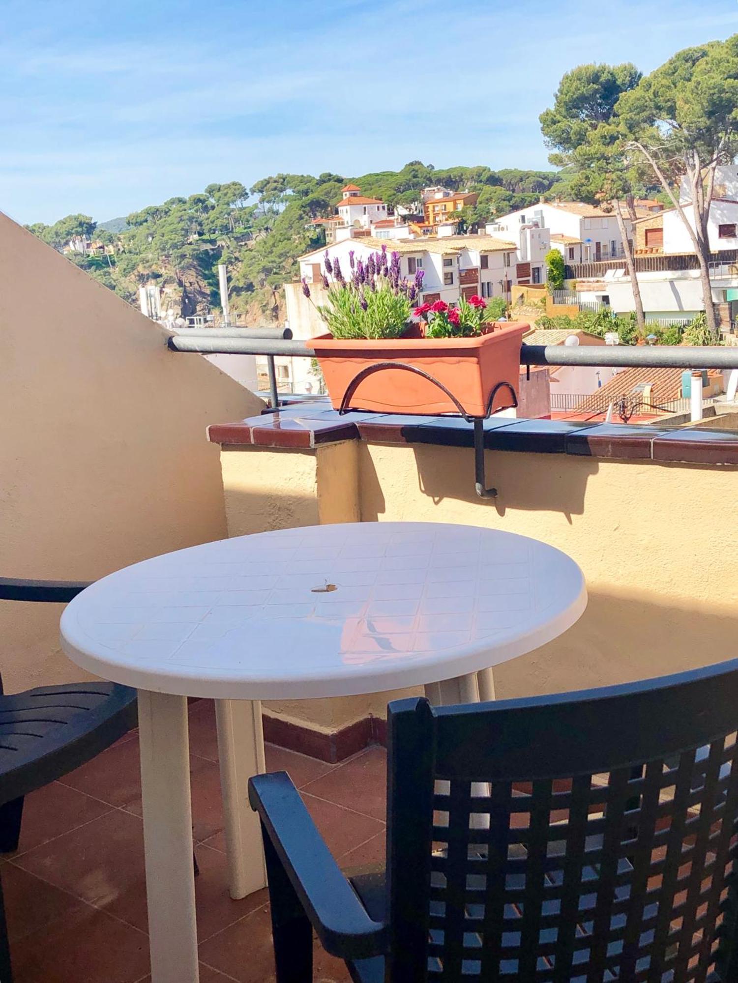 Hotel Medium Montecarlo Palafrugell Bilik gambar